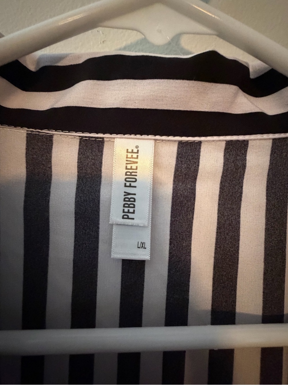 Women’s Black & White Vertical Stripe Button-Down Shirt - Classic Collared Top - Picture 5 of 5